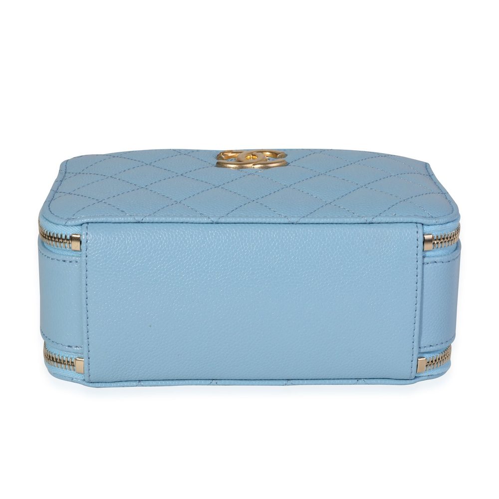 Chanel Light Blue Quilted Caviar Chanel Top Handle Vanity Case - Picture 4 of 5